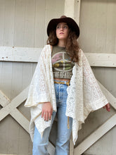 Load image into Gallery viewer, Suncatcher Lace Kimono