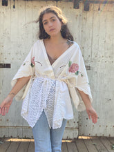 Load image into Gallery viewer, Bella Donna Robe