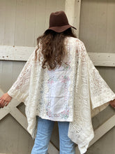 Load image into Gallery viewer, Suncatcher Lace Kimono