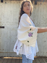 Load image into Gallery viewer, Bella Donna Robe