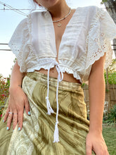 Load image into Gallery viewer, White Butterfly Top