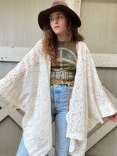 Load image into Gallery viewer, Suncatcher Lace Kimono