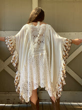 Load image into Gallery viewer, Harvest Moon Shawl
